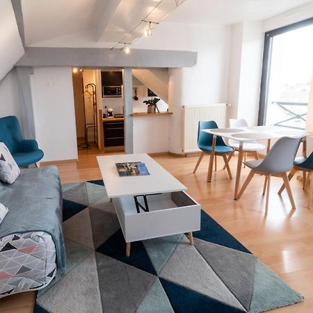 Appartement Rien Que Pour Vous Proche Centre Ville Laval  Kültér fotó
