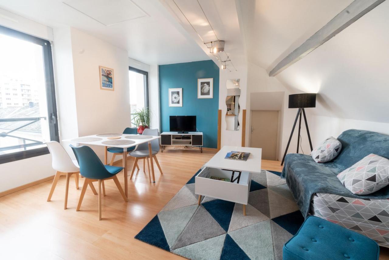 Appartement Rien Que Pour Vous Proche Centre Ville Laval  Kültér fotó